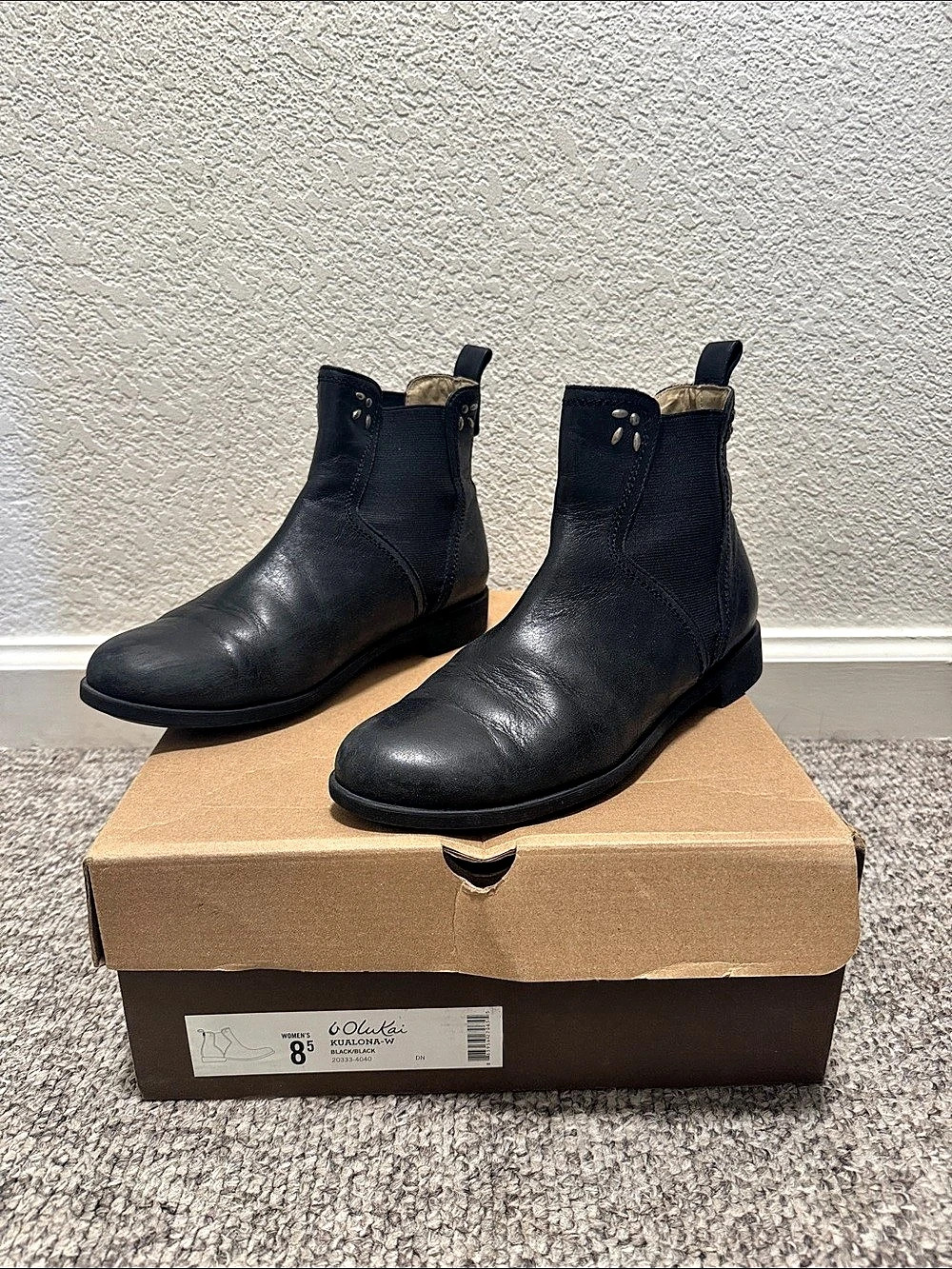 Olukai KULONA-W Black Leather Ankle Boots US 8